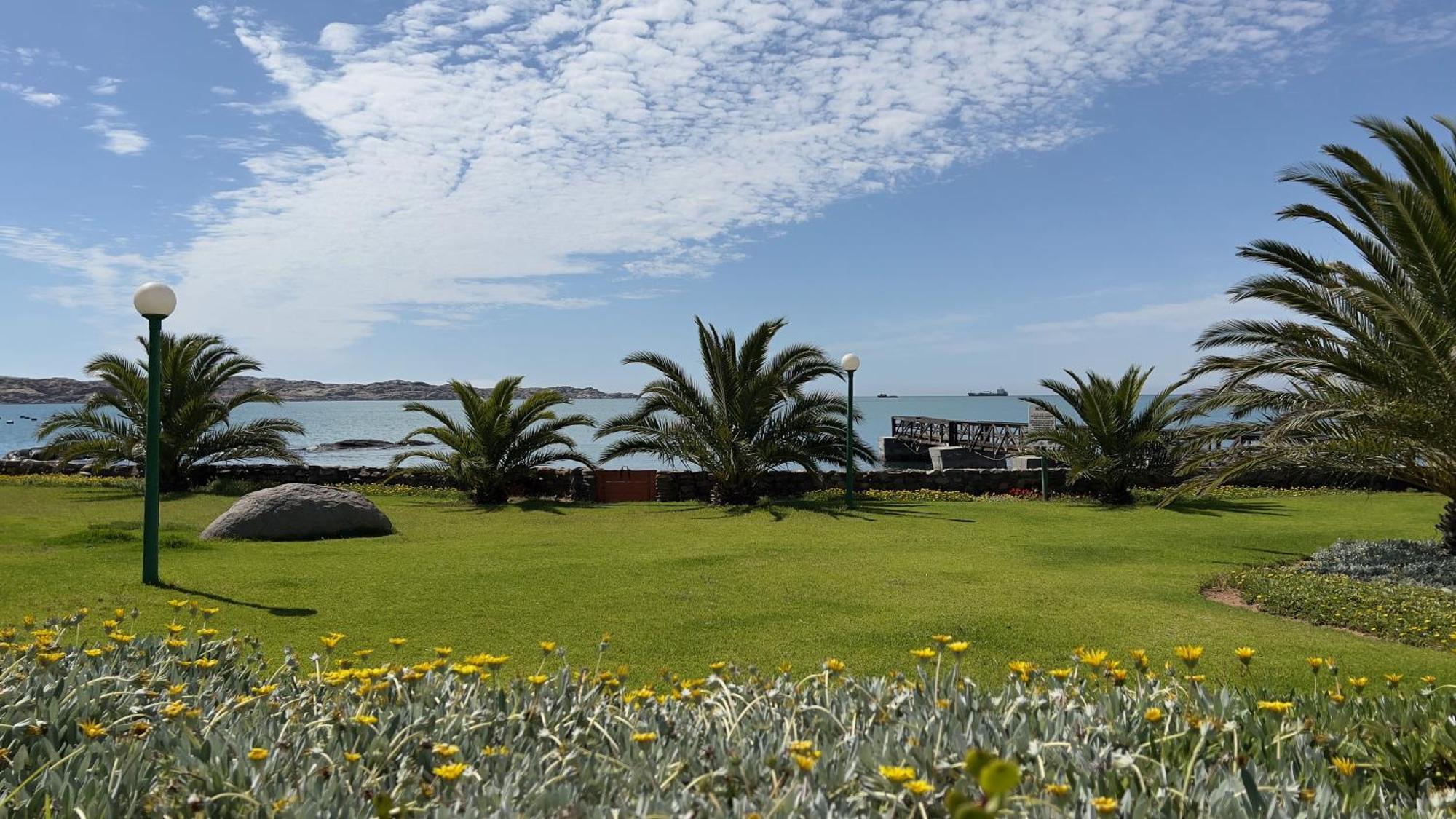 Luederitz Nest Hotel Екстериор снимка