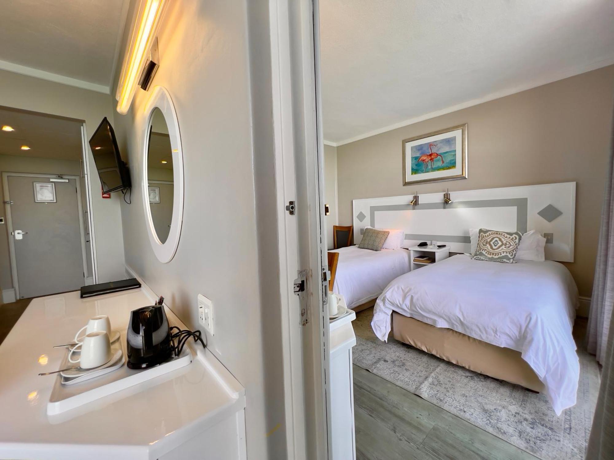 Luederitz Nest Hotel Екстериор снимка