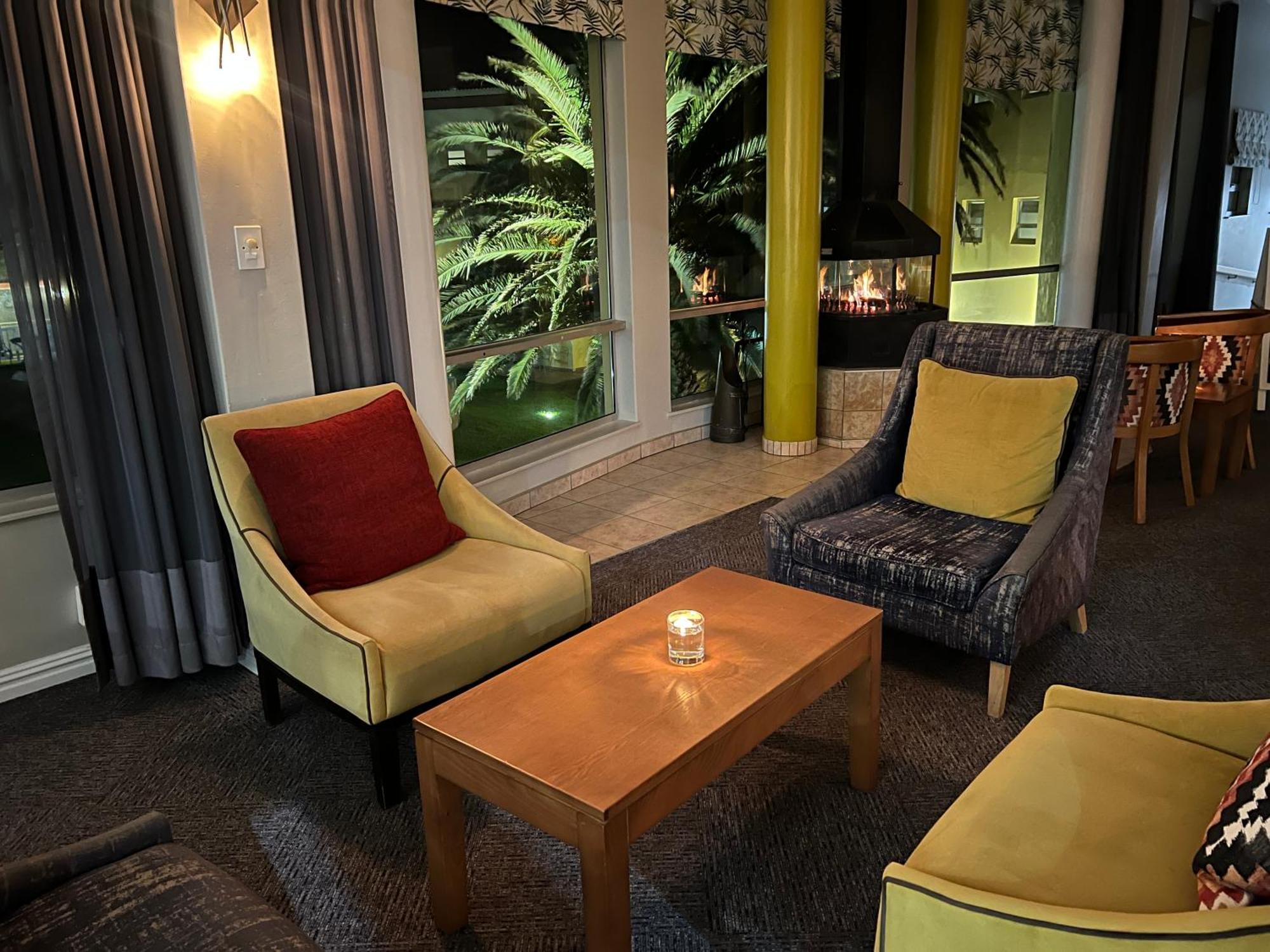 Luederitz Nest Hotel Екстериор снимка